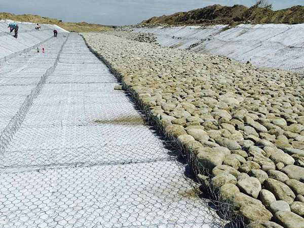 河道护坡雷诺护垫图片4